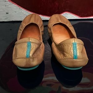 Tieks By Gavrieli. Matte Gold Leather Ballet Flats size 8 Foldable
